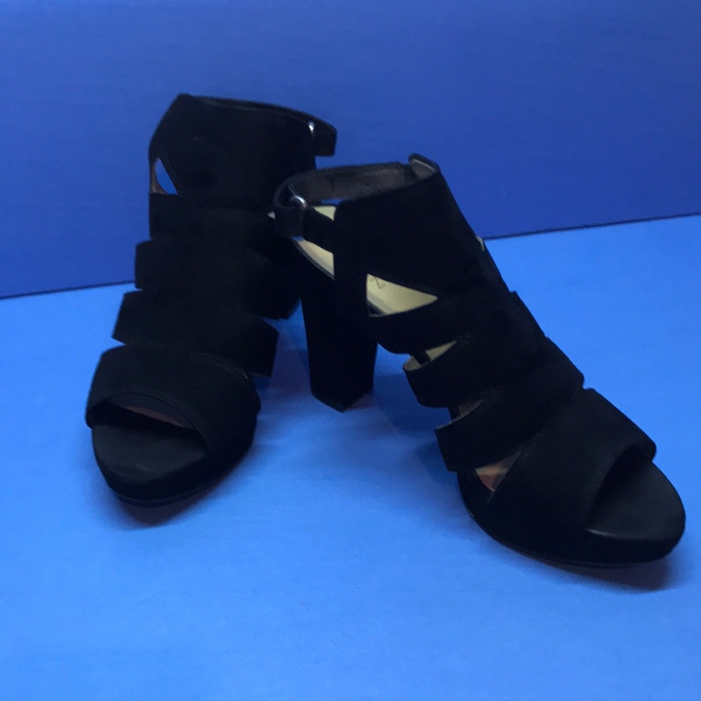 Woman’s Naturalizer wedge